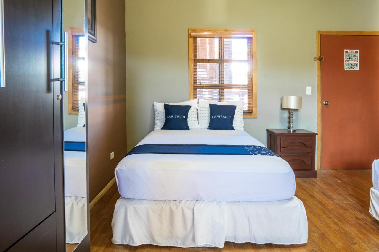 Capital O Hotel Villa Azura Tecate Dış mekan fotoğraf